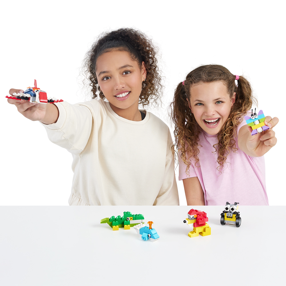 Zuru Max Build More - "Max Bricks" Toy 253pcs
