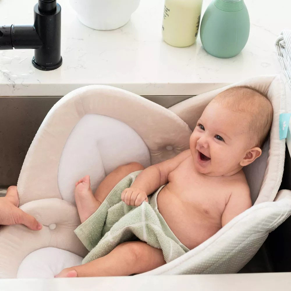 Blooming Bath - Lotus Baby Bath Seat With Snaps - Cream/White/Olive